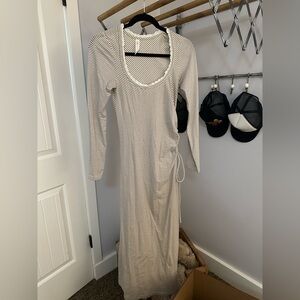 Cute cotton body skimming dress. Bought from
Anthropologie.